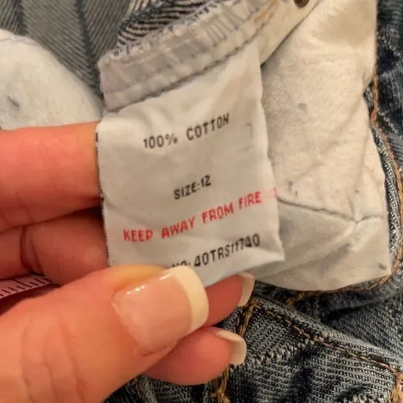 Urban Bliss Sz 12 Pinstriped Cuff Jeans Like New! - Picture 4 of 10